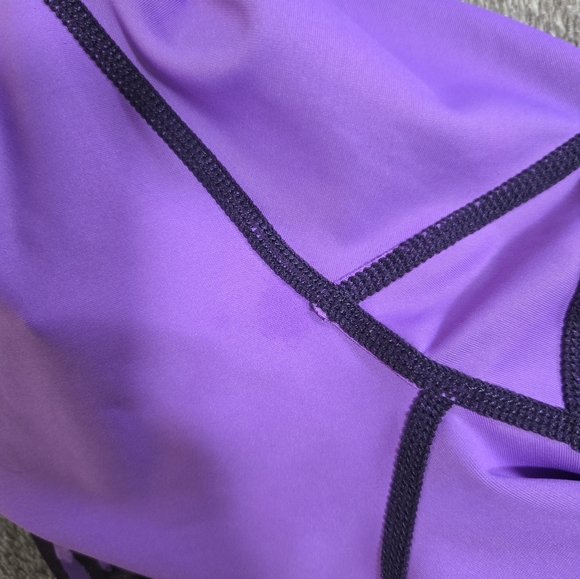 CVG Xsmall Capri Bundle - Picture 2 of 2